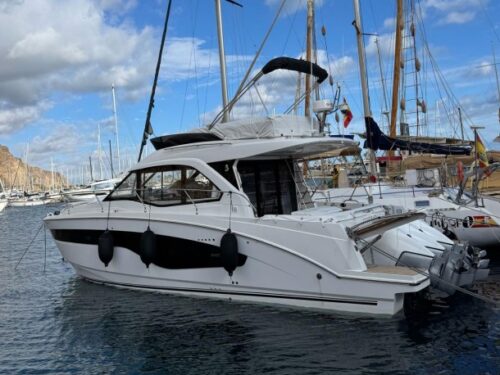 Beneteau Antares 12 Fly