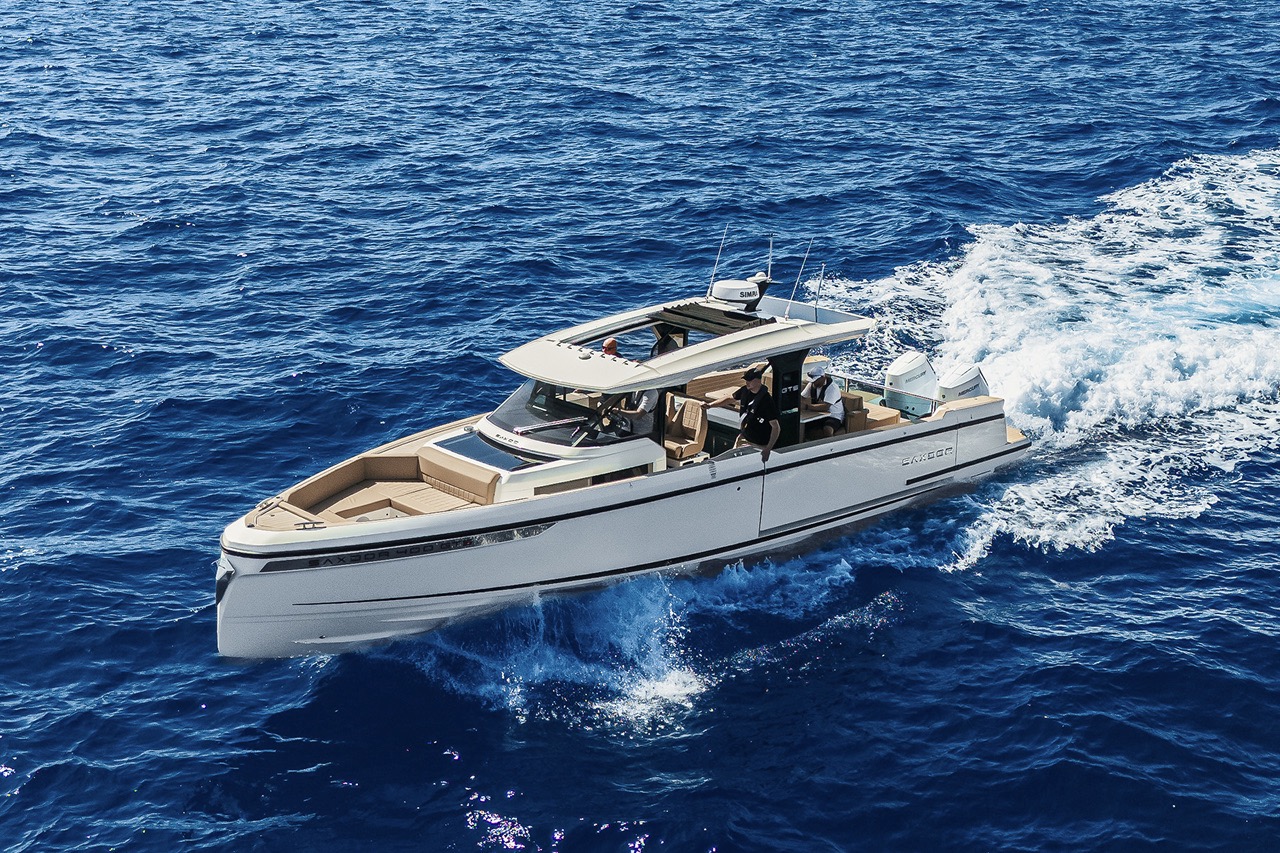 SAXDOR 400 GTS – SEPTEMBER BOAT SHOW SPECIAL OFFER